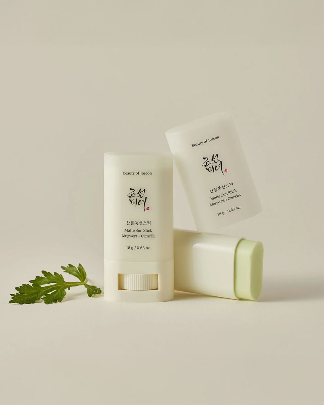 Matte Sun Stick: Mugwort + Camelia SPF50+